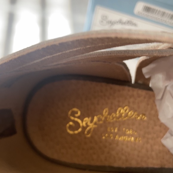 Seychelles booties - Picture 12 of 15